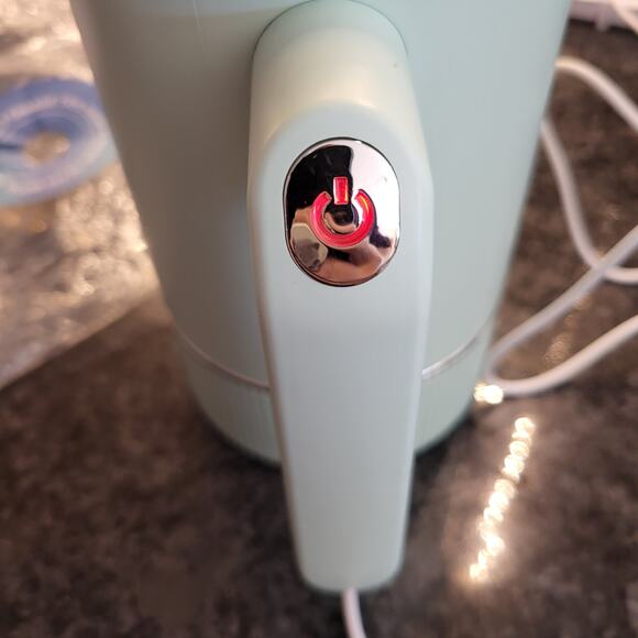 NEW Dogness Automatic Pet Paw Cleaner and Massager  Mint Green - Picture 6 of 6